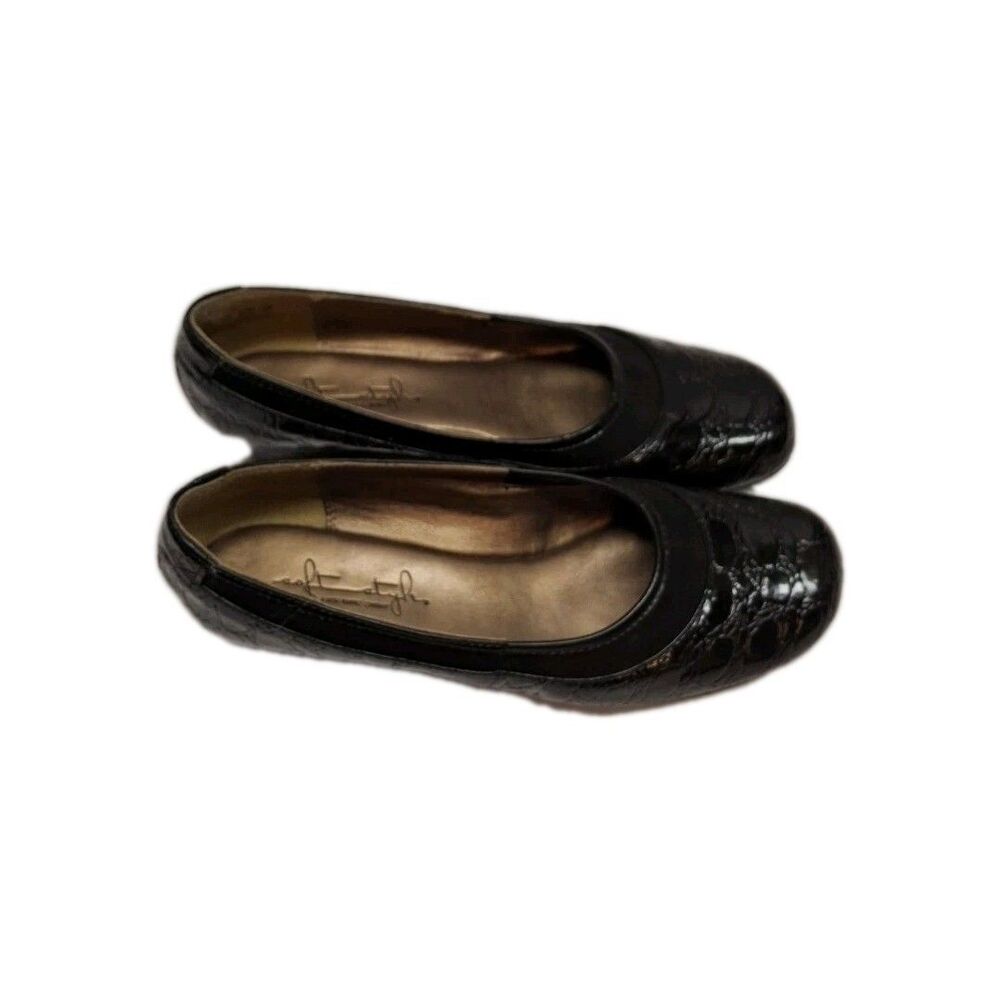 soft style hush puppies Black Flats Size 7.5 M